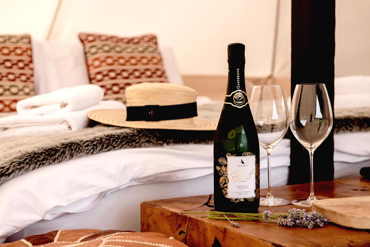 Oastbrook Glamping Hotell Bodiam Exteriör bild