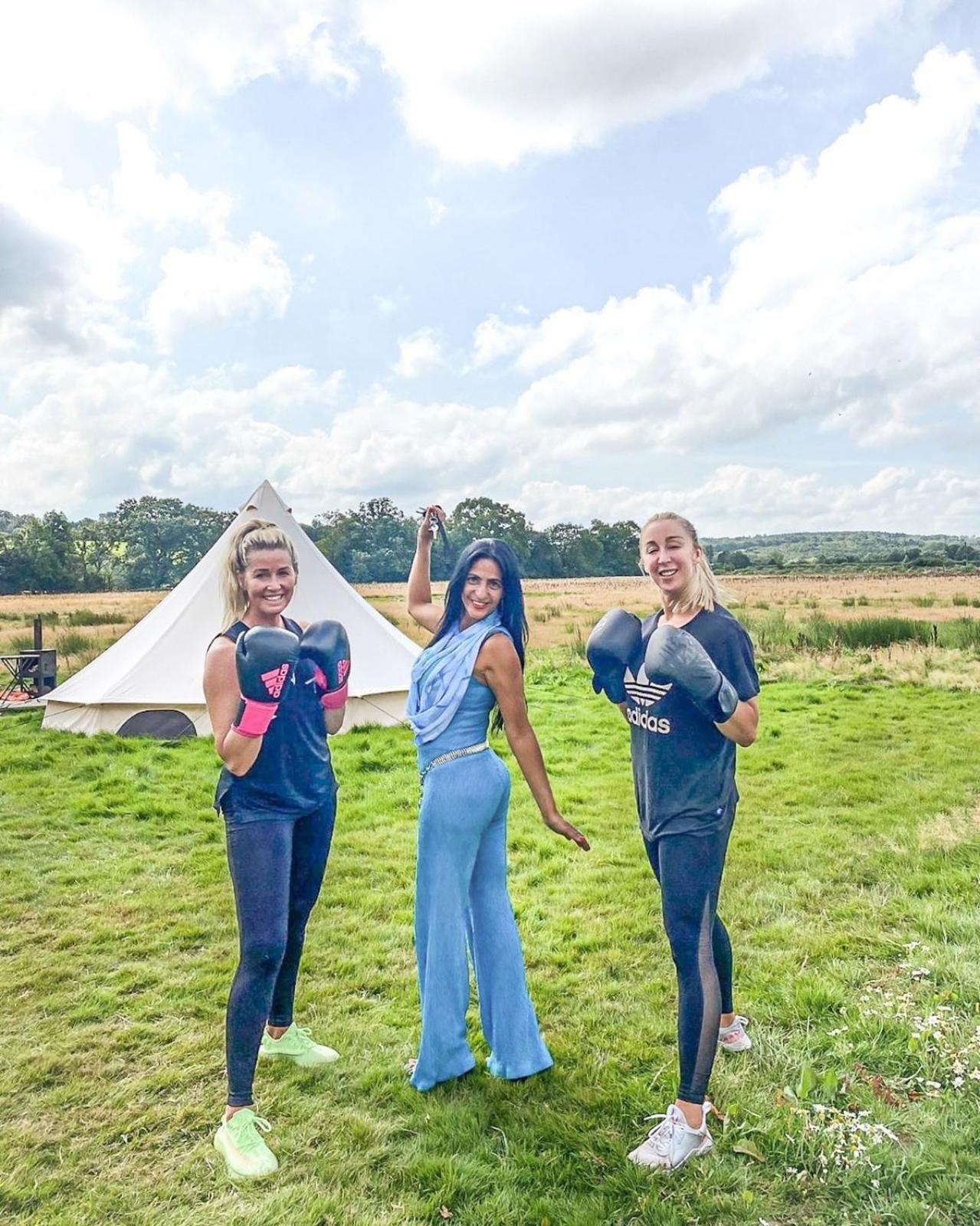 Oastbrook Glamping Hotell Bodiam Exteriör bild